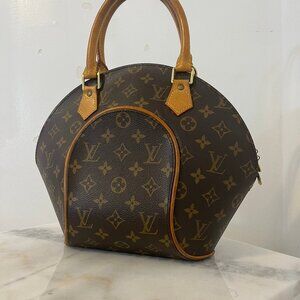 Louis Vuitton Monogram Ellipse MM